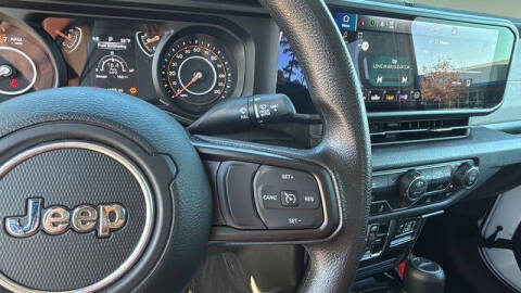 2025 Jeep Gladiator NightHawk