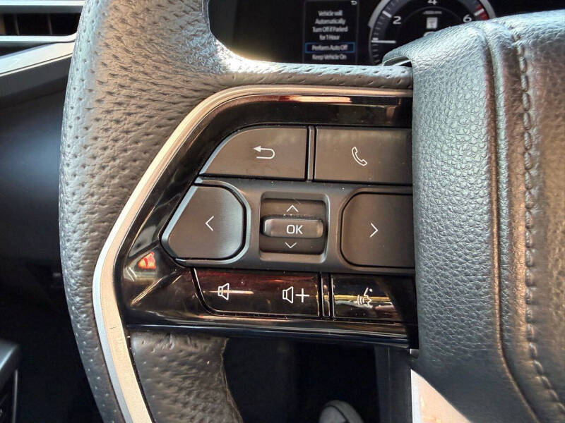 2023 Toyota Sequoia Platinum