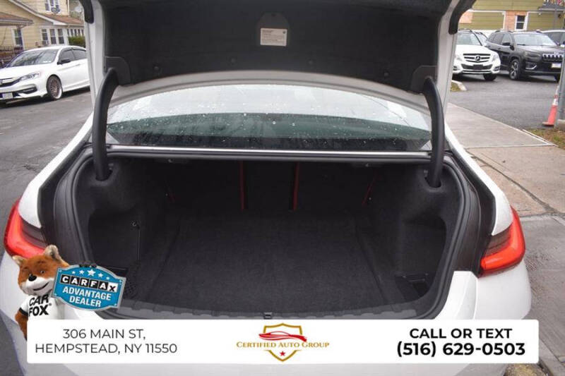 2024 BMW 3 Series 330i