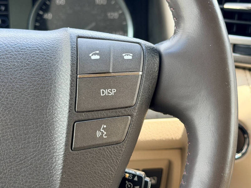 2013 Lexus LX 570