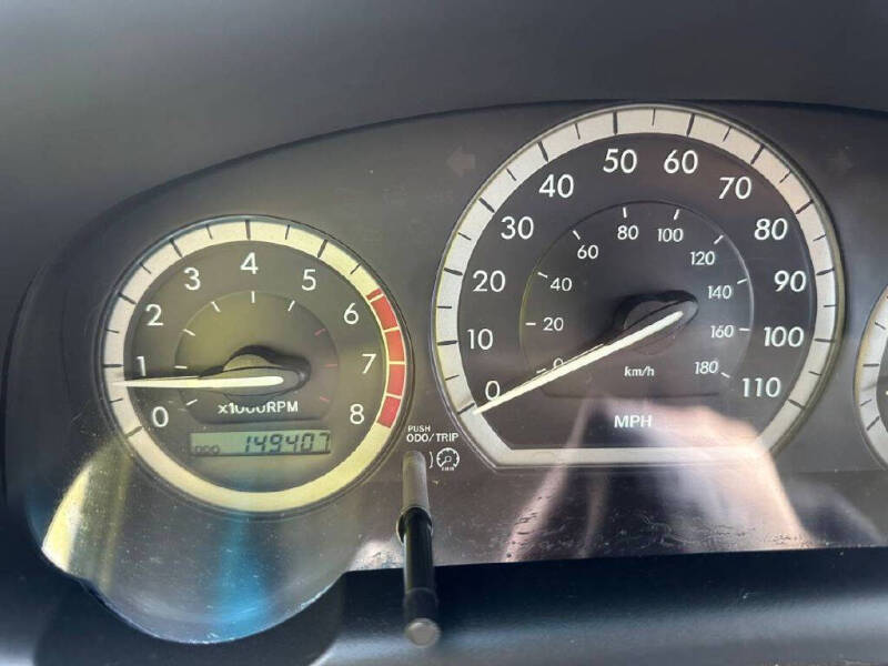 2004 Toyota Sienna XLE 7 Passenger