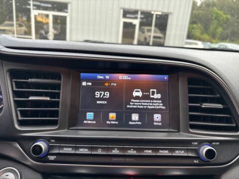 2020 Hyundai Elantra