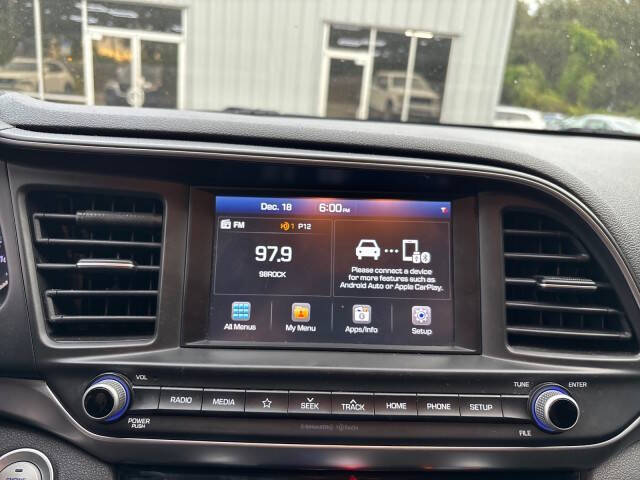 2020 Hyundai Elantra