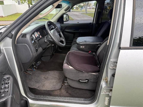 2005 Dodge Ram 1500 SLT