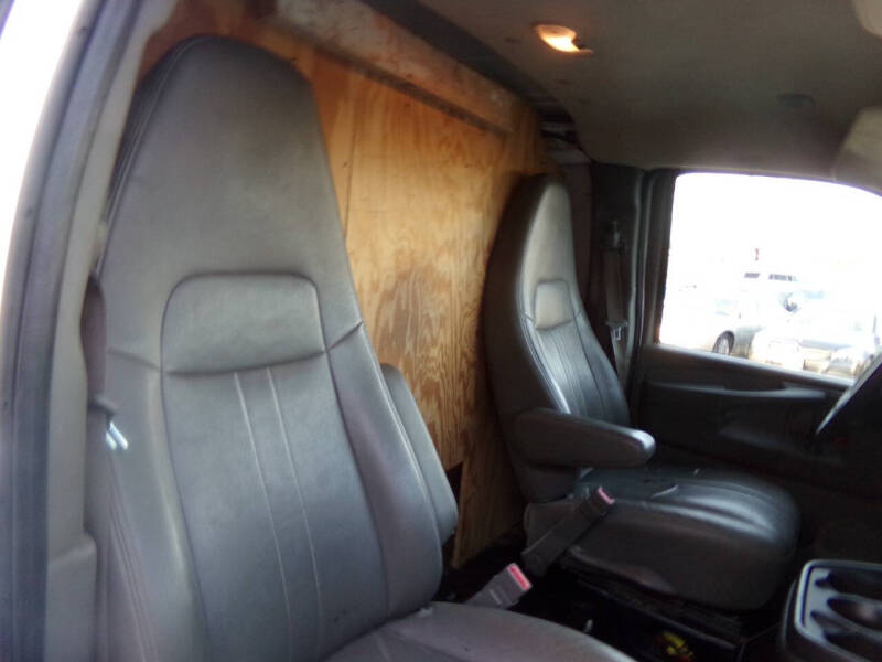 2015 Chevrolet Express 2500