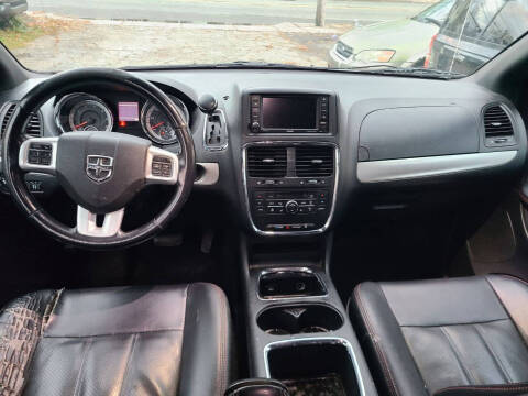 2017 Dodge Grand Caravan GT