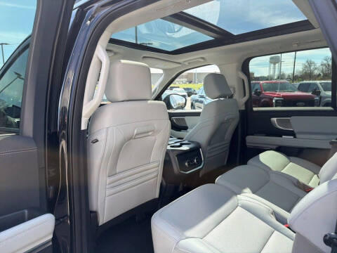 2025 Ford Expedition MAX Platinum