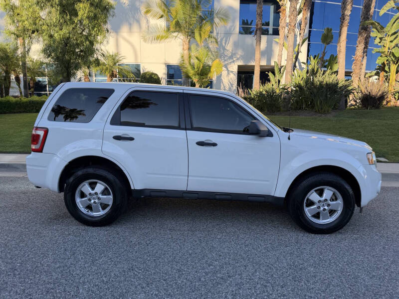 2011 Ford Escape XLS