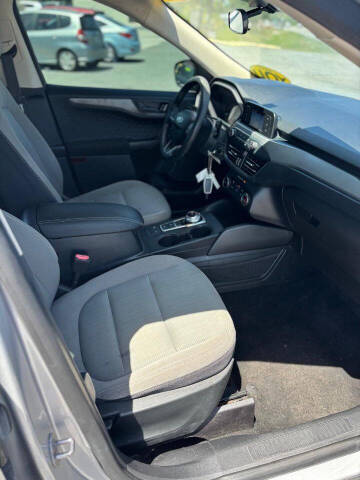 2020 Ford Escape S