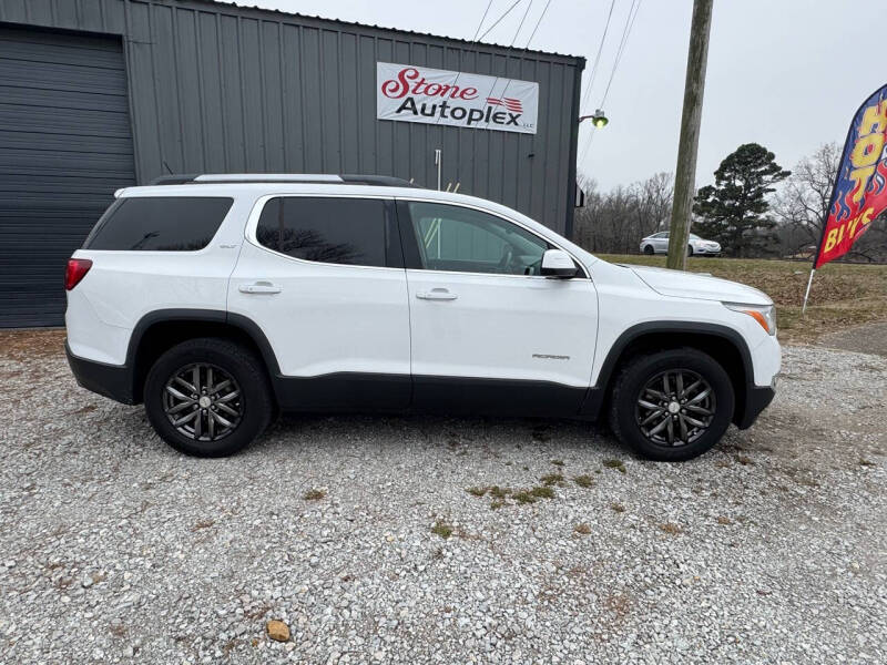 2017 GMC Acadia SLT-1