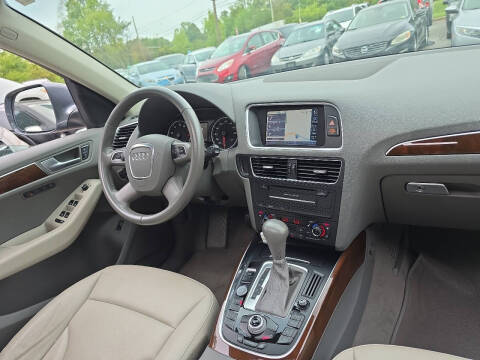 2012 Audi Q5 3.2 quattro Premium Plus