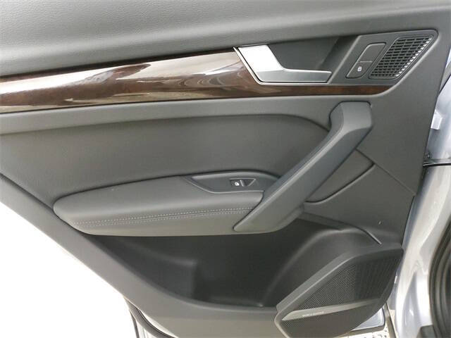 2019 Audi Q5 quattro Prestige 45 TFSI