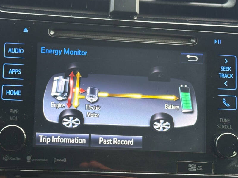 2017 Toyota Prius Three Touring