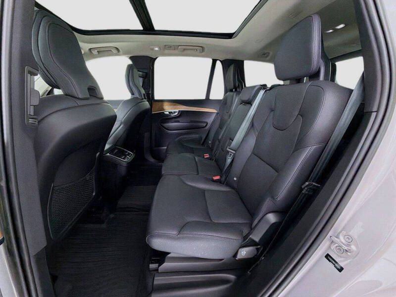 2023 Volvo XC90 B6 Plus Bright Theme 7P
