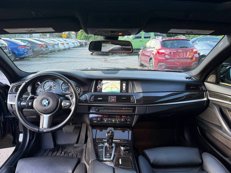 2015 BMW 5 Series 550i