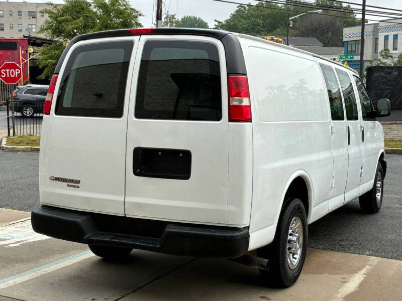 2015 Chevrolet Express 2500