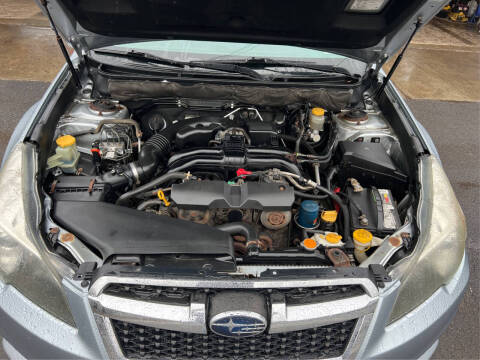 2013 Subaru Legacy 2.5i Limited