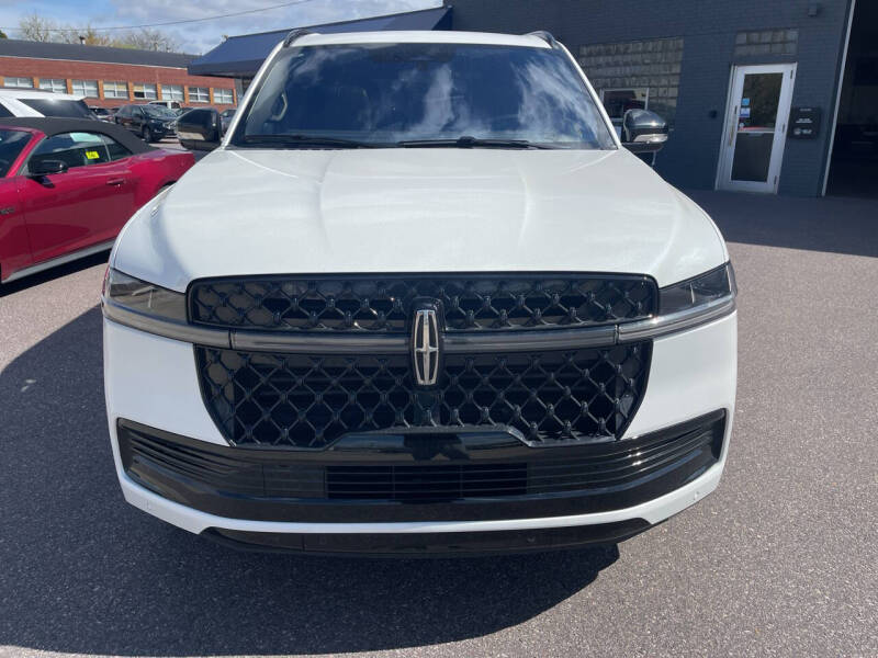 2025 Lincoln Navigator L Reserve