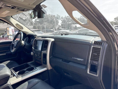 2015 RAM 1500 Laramie