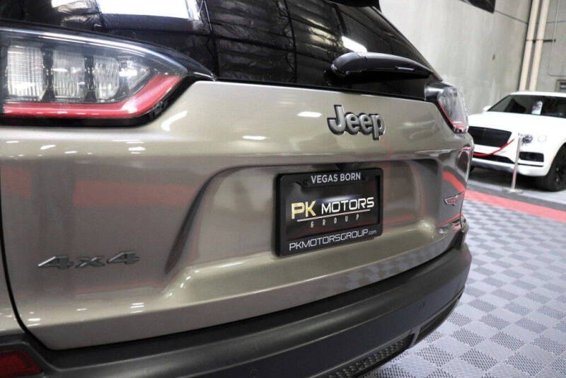 2020 Jeep Cherokee Trailhawk Elite