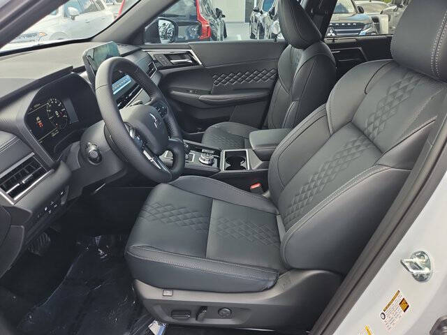 2025 Mitsubishi Outlander PHEV SEL Black Edition