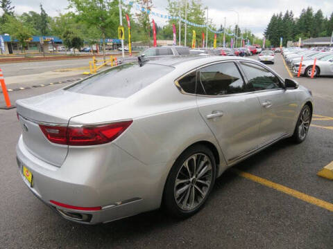 2018 Kia Cadenza Technology