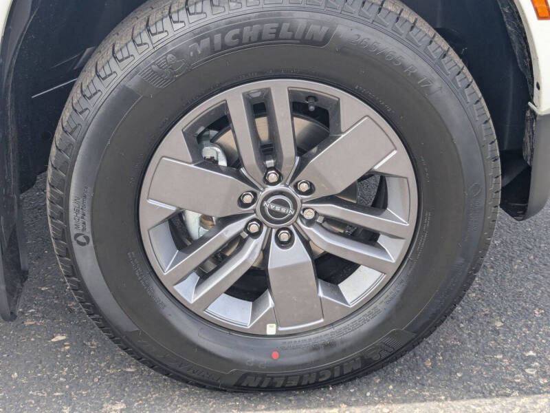 2026 Nissan Frontier SV