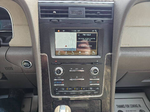 2017 Lincoln Navigator Select