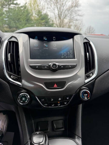 2017 Chevrolet Cruze LT Auto