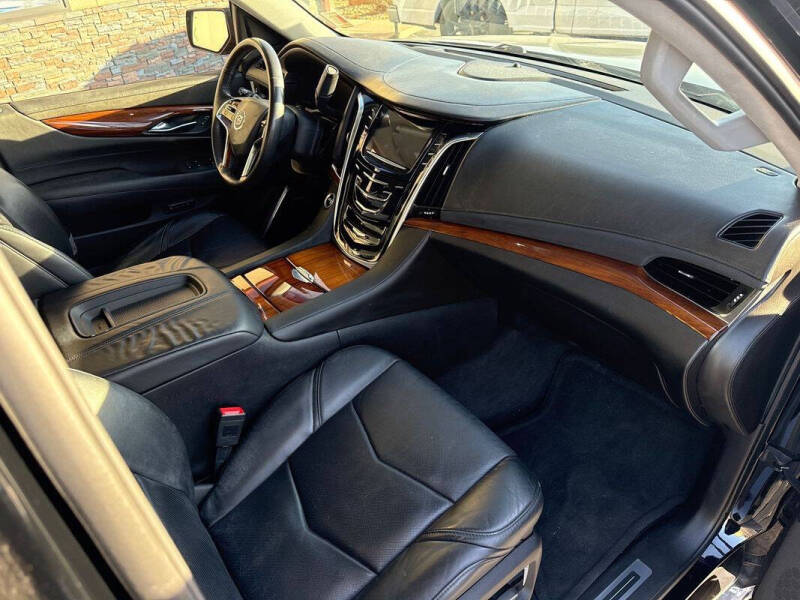 2015 Cadillac Escalade Premium