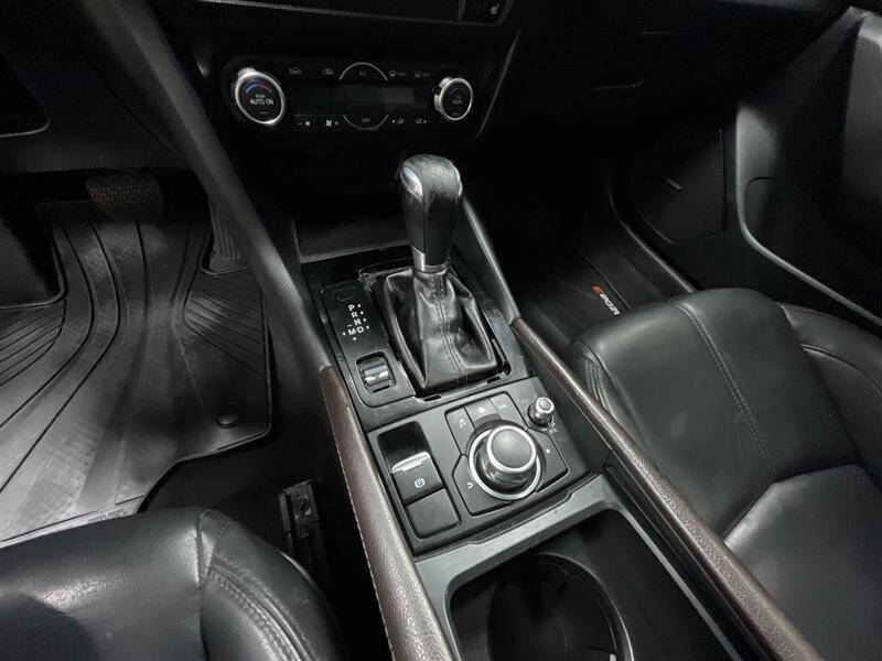 2018 Mazda MAZDA3 Touring
