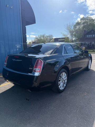 2014 Chrysler 300