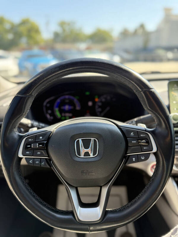 2020 Honda Accord Hybrid Touring