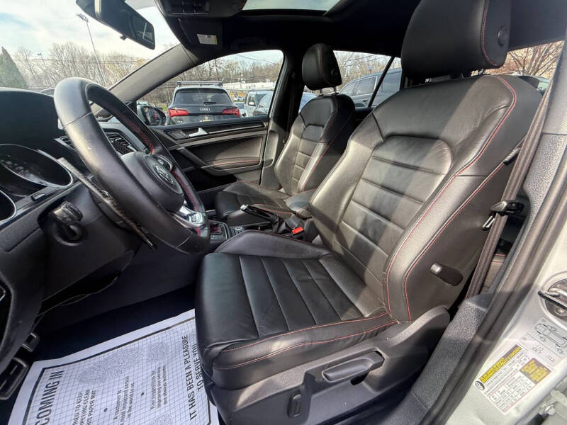 2016 Volkswagen Golf GTI