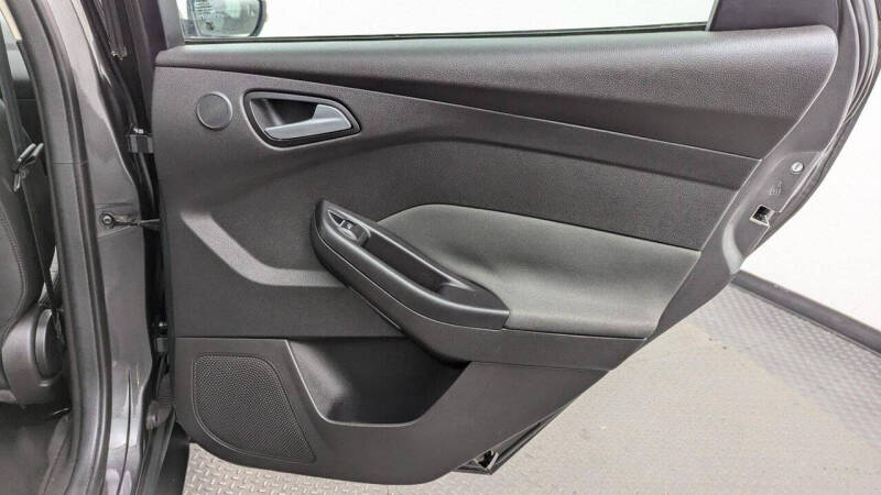 2016 Ford Focus Titanium