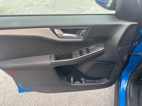 2020 Ford Escape Hybrid SE Sport