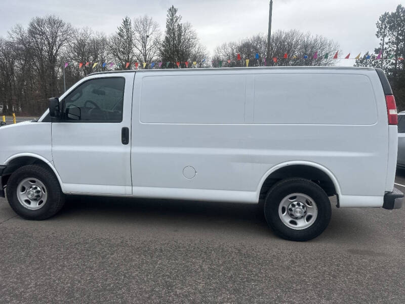 2017 Chevrolet Express 2500