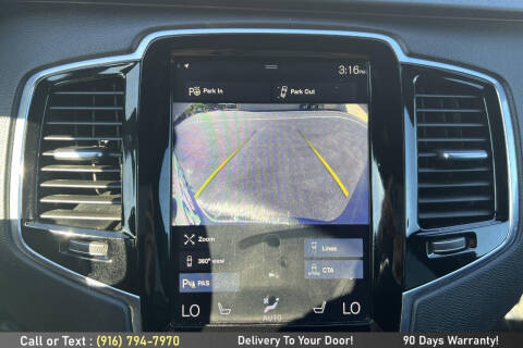 2017 Volvo XC90 T6 R-Design