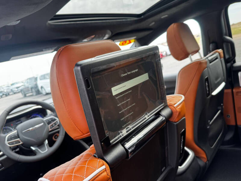 2026 Chrysler Pacifica Pinnacle