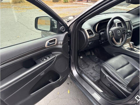 2017 Jeep Grand Cherokee