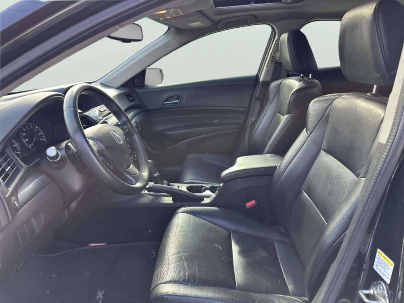 2014 Acura ILX 2.0L w/Tech