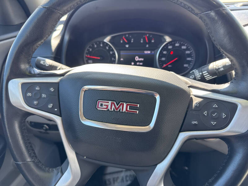 2022 GMC Terrain SLT