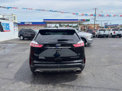 2019 Ford Edge Titanium