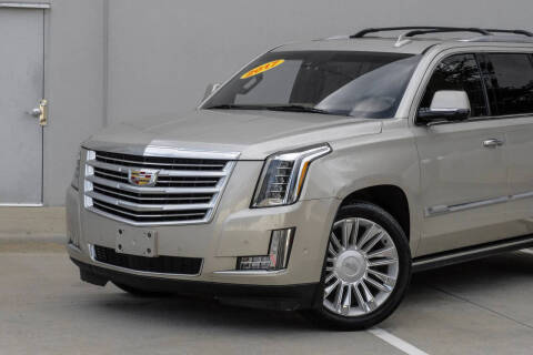 2017 Cadillac Escalade ESV Platinum
