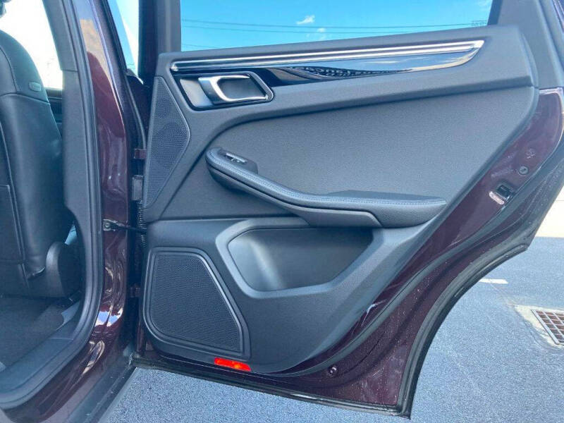 2024 Porsche Macan