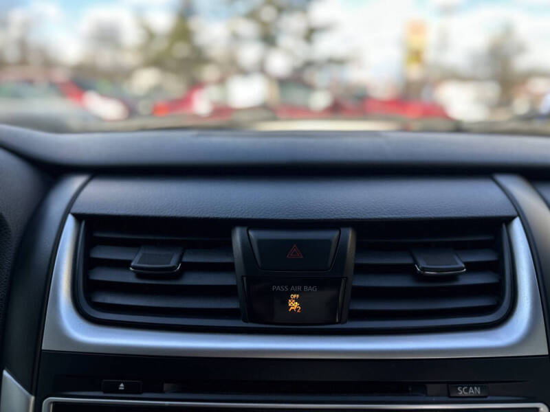 2016 Nissan Altima 2.5 S