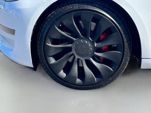 2023 Tesla Model 3 Performance