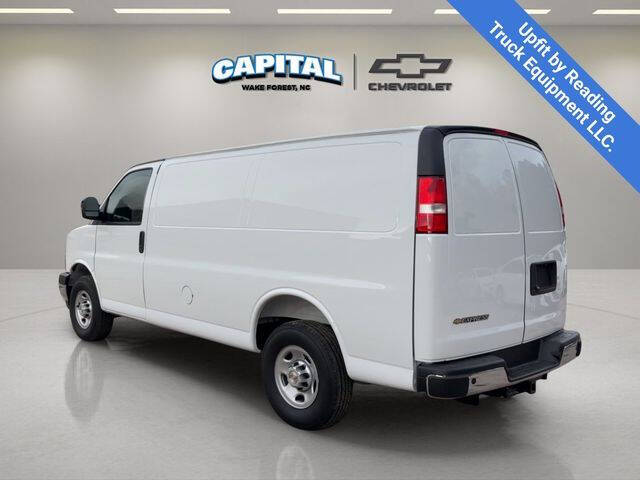 2025 Chevrolet Express 2500
