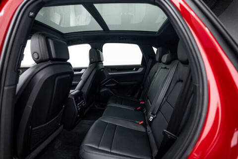 2025 Porsche Cayenne