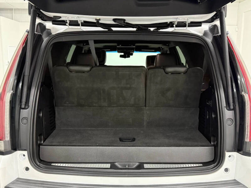 2019 Cadillac Escalade Platinum